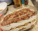 Hình bước làm 2 của món Bánh Tiramisu Đơn Giản