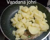 A picture of step 1 of फलाहारी जीरा आलू (शिवरात्रि स्पेशल - फलाहारी / सात्विक रेसिपीज).