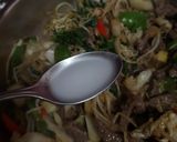 Foto del paso 8 de la receta: Tallarín saltado con carne 🧧