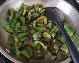 A picture of step 4 of Capsicum subji.