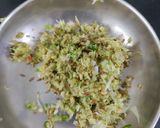 A picture of step 2 of Methi bajra thalipeeth.