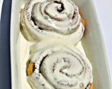 A picture of step 12 of Cinnamon rolls.