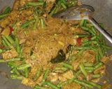 Foto langkah ke 5 dari resep Oseng kacang panjang tempe.