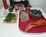 Foto del passaggio 1 della ricetta Calamarata vongole veraci, canocchie e astice