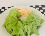 Foto del paso 2 de la receta: Ensalada navideña con vegetales en forma de corona