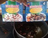 Foto del paso 1 de la receta: Arroz con calamares y pulpo