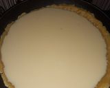 Foto langkah ke 5 dari resep Pie susu teflon.