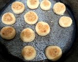 A picture of step 2 of Diet biscuits with brown sugar and sesame.