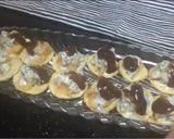 A picture of step 10 of Kanda batata puri.