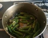 A picture of step 3 of Egyptian/Lebanese Okra (Bamia) Vegan/Vegetarian.