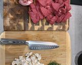 A picture of step 1 of Tony’s Steak and Bacon Pie.