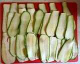 Foto del passaggio 2 della ricetta Rotolo di zucchine ripieno