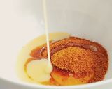 Foto langkah ke 5 dari resep Colenak Basque Burnt Cheesecake.