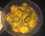 मसाला आलू बैंगन फ्राई (Masala Aloo Baigan fry recipe in Hindi) रेसिपी चरण 6 फोटो