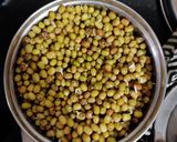 A picture of step 1 of Mung bean usal.