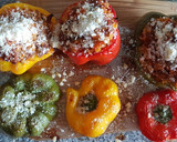 Foto del paso 5 de la receta: Pimientos tricolor rellenos de carne, verduras y arroz