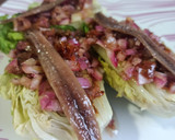 Foto del paso 4 de la receta: Cogollos de Tudela a la plancha con anchoas de Santoña y vinagreta de tomate seco