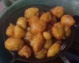 Foto langkah ke 4 dari resep Cekodok Pisang.
