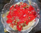 A picture of step 8 of Fruit Trifle.