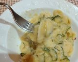 Foto del passaggio 11 della ricetta Orecchiette con Zucchine e Patate al Parmigiano Reggiano