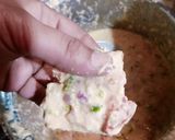 बेसन के ब्रेड पिज़्ज़ा (Besan ke bread pizza recipe in hindi) रेसिपी चरण 3 फोटो