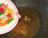 Foto langkah ke 3 dari resep 131. Seblak Spesial kaldu Tulangan, Brutu dan Ceker Ayam.