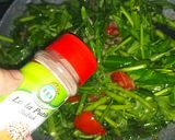 Foto langkah ke 5 dari resep Kangkung Terasi Cah Cumi.
