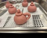A picture of step 7 of Teapot-Shaped Steamed Buns.