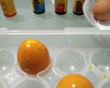 Foto langkah ke 2 dari resep Telur Paskah Ceria.