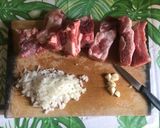 Foto del passaggio 1 della ricetta Costine di Maiale al sugo