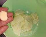 Foto del paso 1 de la receta: Empanada de tinga de pollo y chorizo
