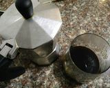 Hình bước làm 1 của món Caffe shakerato