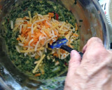 Foto del paso 2 de la receta: Mufin de espinaca y queso