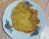 Foto langkah ke 5 dari resep Omelet Mie.