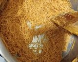 A picture of step 3 of One bite vermicelli.