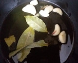 Foto del paso 1 de la receta: Verduras en escabeche🫑🍅🧅🥕