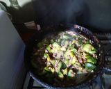 Foto del paso 3 de la receta: Fideos Mostachol salteados con Zapallitos verdes