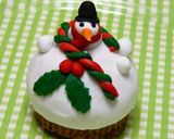 Foto del paso 6 de la receta: Cupcakes navideños