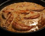 Gombás vadász csirke recept fázis 3 fotója