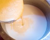 A picture of step 2 of Egg pudding.