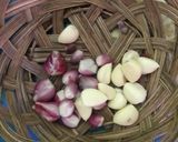 Foto langkah ke 1 dari resep Kecap Manis Cabe Bawang.