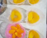 Foto langkah ke 2 dari resep Peach Vanilla Puding.