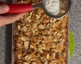 Foto del passaggio 10 della ricetta Gluten Free Almond Croissant Cake