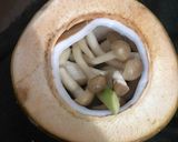 Hình bước làm 6 của món Nấm om dừa - 90 ngàn 3 món Chay chanh sả :)