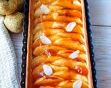 Une image de l'étape 4 de Tarte pommes confiture d'abricots.
