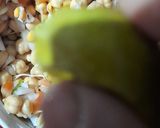 A picture of step 7 of Chickpeas and White peas Sprouts Salad.