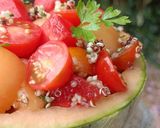 Une image de l'étape 6 de 🍈Salade de melon pastèque quinoa pêche tomate.