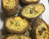 A picture of step 5 of Omelet potatoes.
