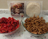 Foto del paso 6 de la receta: Kebab de cordero a la miel con pimientos fritos y queso viejo