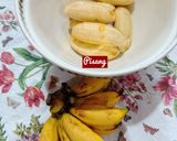 Gambar langkah 1 resipi 👩🍳Apam Pisang Kukus.